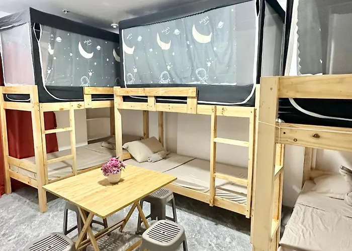 W Tramo Residences Aparthotel 3*
